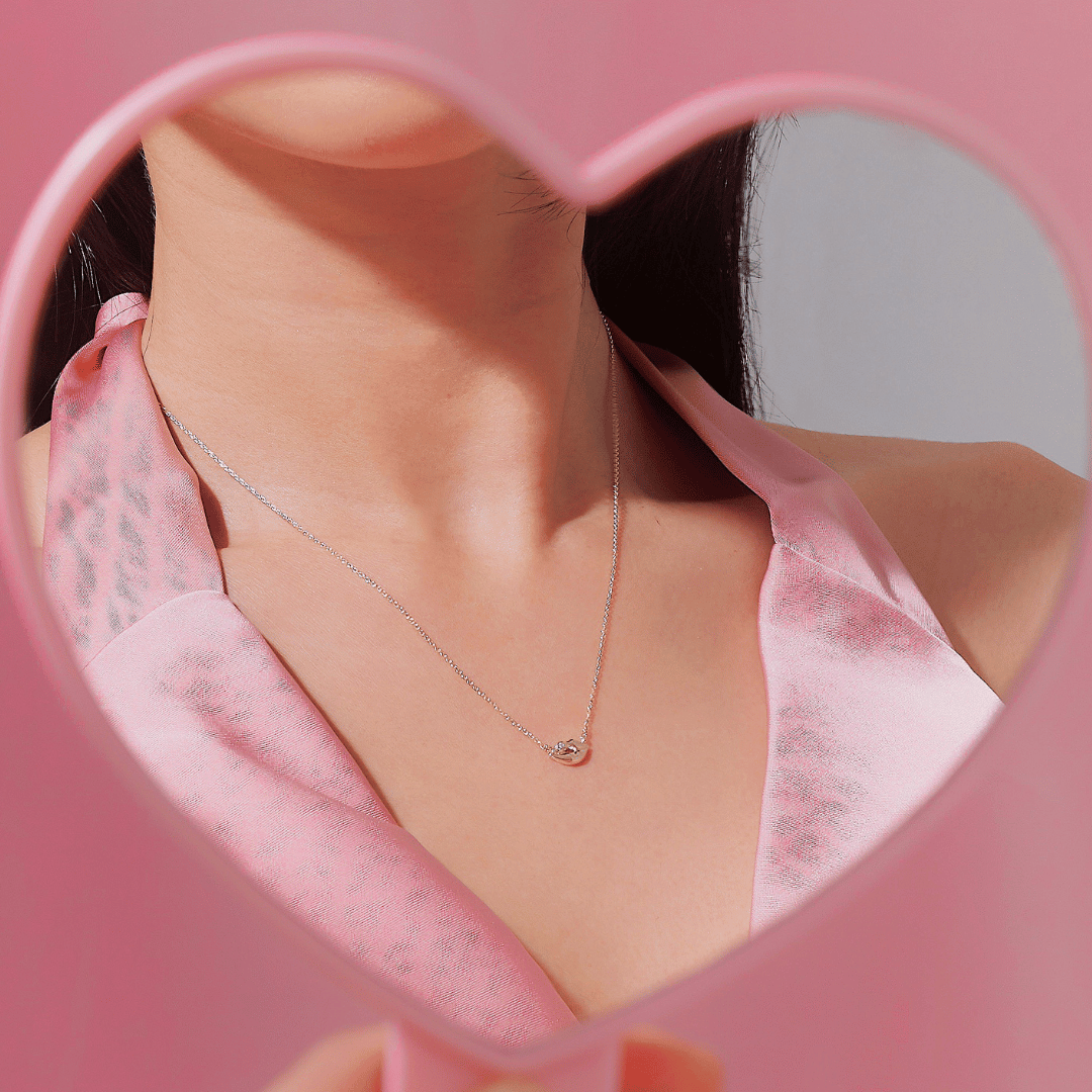 Bisou Necklace