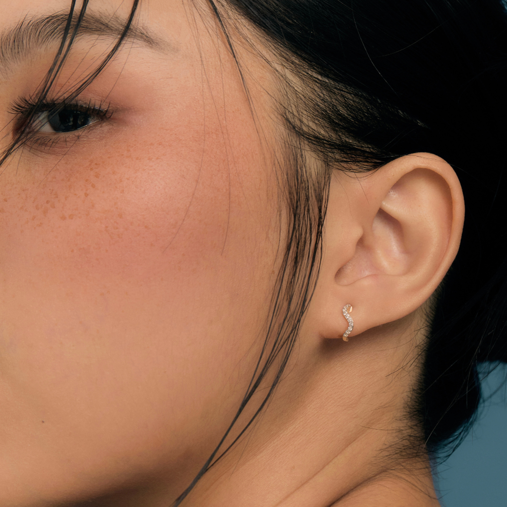 White Topaz  Wave Huggie