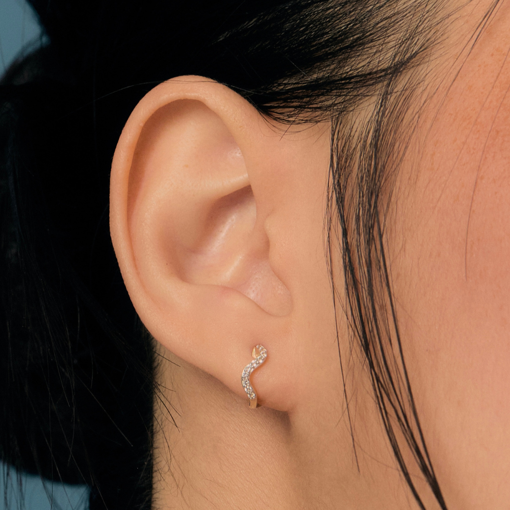 White Topaz  Wave Huggie