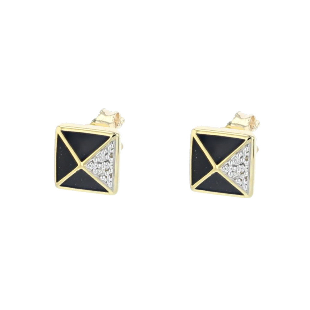 Pyramid Studs