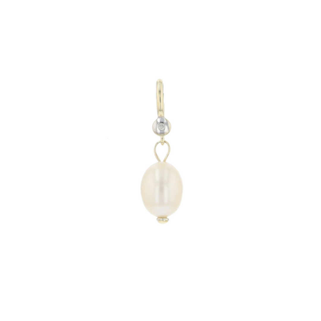 Oval Pearl Pendant